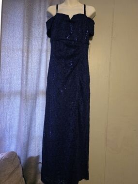 Elegant Navy Sequin Off-Shoulder Evening Dress